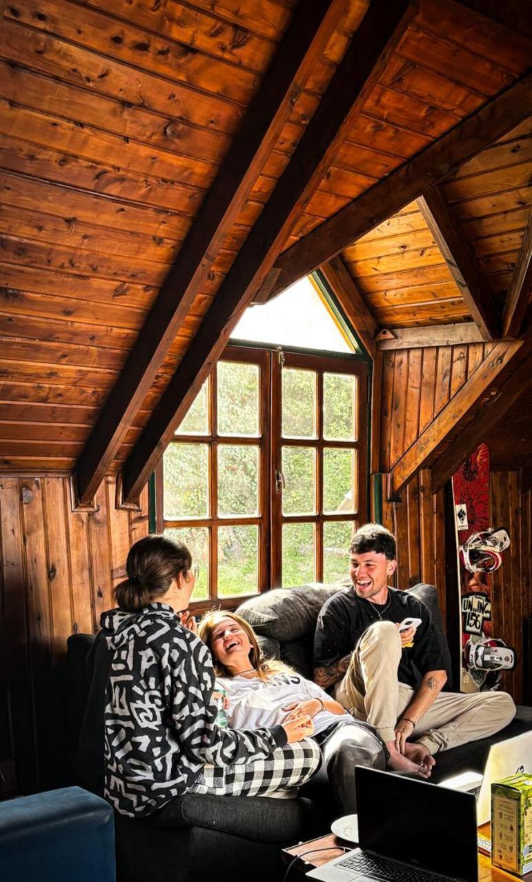 Alaska Patagonia Hostel Сан-Карлос-де-Барилоче Экстерьер фото