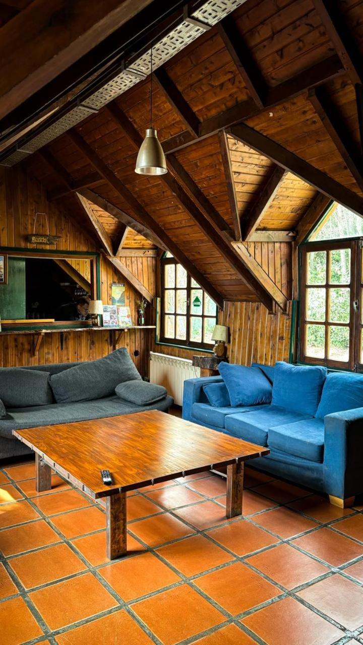 Alaska Patagonia Hostel Сан-Карлос-де-Барилоче Экстерьер фото